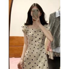 批发法式气质甜美立体花朵波点<b class='q'>连衣</b>裙女夏季新款收腰设计感A字中长裙