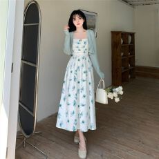 批发温柔风早<b class='q'>秋季</b><b class='q'>连衣裙</b>2026新款吊带碎花裙子开衫防晒外套两件套装