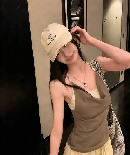 페이크 레이어드 배색 패치워크 흔들다 칼라 캐미솔 여름 매듭 디자인 센스 핫걸 행침 목 맨위