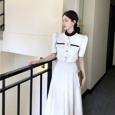 批发2026春季新款淑女<b class='q'>套装</b>女立领撞色短款上衣A字百褶半身裙两件套潮