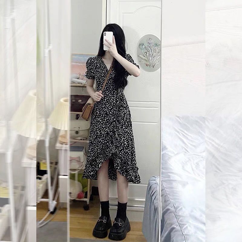 부드러운 검정색 여름 드레스 2026 년 새로운 숲속 소녀 그는 벤 바람 차 휴식 치마 서리가 내린 바람 인어 꼬리 꽃무늬 여성 드레스