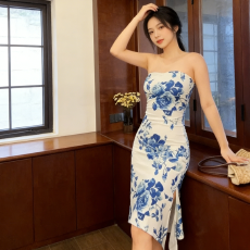 批发新中式青花瓷抹胸<b class='q'>连衣裙</b>女2026早春新款名媛气质高级感鱼尾包臀裙