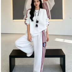 批发一整套休闲套装女2025年春季新款时髦洋气宽松<b class='q'>显瘦</b>卫衣卫裤两件套