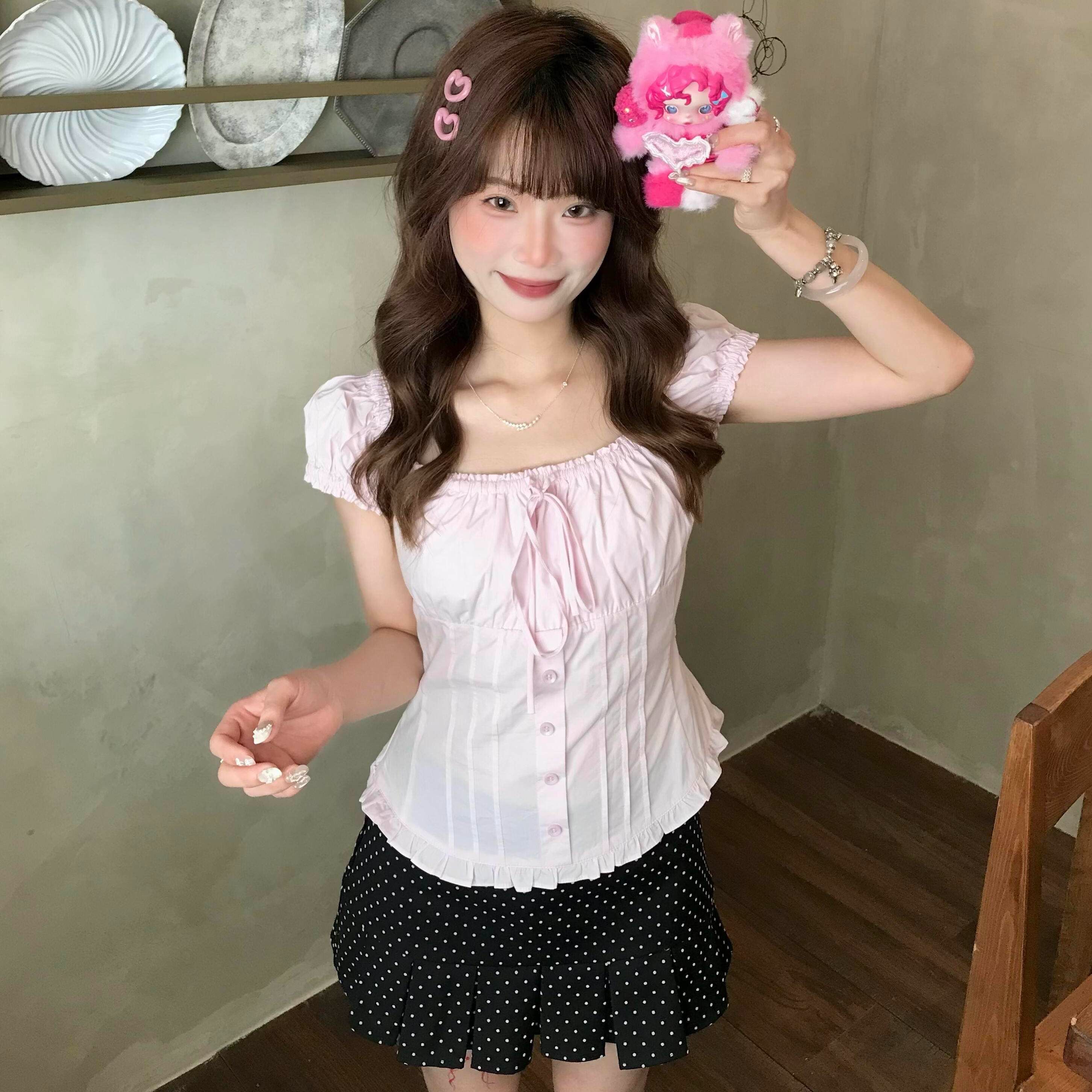 주간 실크 원단 참나무 늑골 조정 핑크색 광장 칼라 레이스 반팔 여성 셔츠 여름 순수한 욕망 바람 맨위