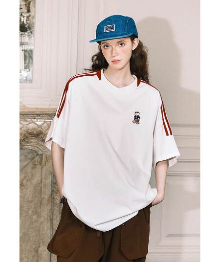32 더블 실 순면 반팔 티셔츠 여름 2026 새로운 트렌디 가시 자수 루즈핏 V넥 맨위 빅 사이즈 여성 의류