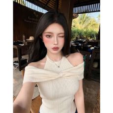 批发时尚轻奢高级感温柔挂脖扭结针织衫<b class='q'>女</b>夏季修身显瘦氛围感露肩上衣