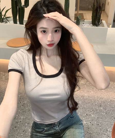1 1 리브 210 그램 반팔 티셔츠 2026 여름 단색 몸매 가꾸기 쇼트 스타일 긍정적 인 어깨 배색 칼라 한국 스타일 여성 의류