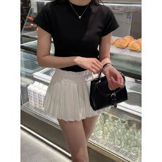 批发JK制服衬衫a字半身裙子连衣裙百褶裙女秋<b class='q'>冬</b>春夏