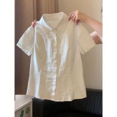 批发学院风jk白色短袖<b class='q'>衬衫</b>女夏季设计感小众蕾丝花边<b class='q'>衬衣</b>收腰短款上衣