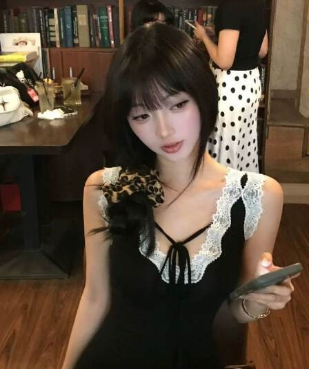 260 그램 사람들 면 여름 핫걸 몸매 가꾸기 슬림해 보이는 레이스 조각 여성 드레스 V넥 패션 외국 가스 길다 치마