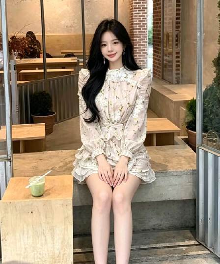 꽃무늬 긴팔 여성 드레스 허리 수축 다중 레이어 연꽃 잎 미니 스커트 섹시함 순수한 욕망 매운맛 슬림해 보이는 데이트 타이트 스커트 꽃무늬 치마