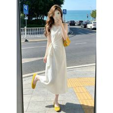 批发法式气质白色背心<b class='q'>连衣裙</b>子女夏季2026新款海边度假高级感收腰长裙