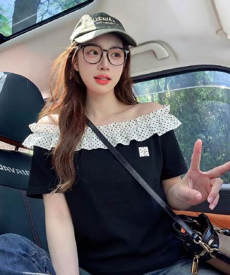 반팔 티셔츠 여성 의류 여름 새로운 트렌디 한 부서 루즈핏 자수 프릴 도트 무늬 비스듬한 칼라 맨위
