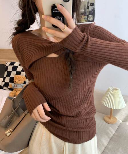 홀로우 아웃 만나는 니트 스웨터 여성 봄 가을 타이트 인사이드 가져 가라. 풀오버 몸매 가꾸기 슬림해 보이는 긴팔 맨위
