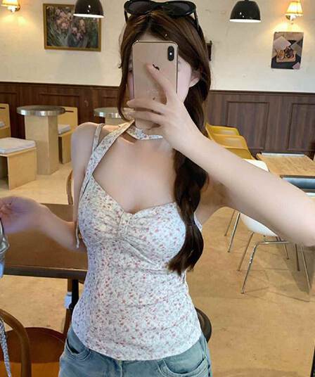 순수한 욕망 바람 꽃무늬 브래지어 하나 벨트 가슴 패드 조끼 슬립 여름 연령 감소 슬림해 보이는 핫걸 맨위