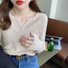 批发v领打底衫女春秋款高级感上衣针织衫<b class='q'>白色</b>小香风西装内搭2026新款