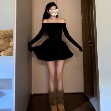 批发赫本风法式高级感一字肩连衣<b class='q'>裙</b>女秋季纯欲收腰蛋糕公主<b class='q'>礼服</b>蓬蓬<b class='q'>裙</b>