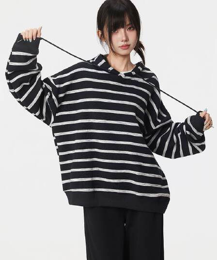 빅 사이즈 여성 의류 200 kg 쌀 뭐라구? 복합 우유 실크 340 그램 후드티 얇은 가시 자수 가을 라운드 넥 맨위