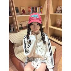 批发<b class='q'>大码</b>女装200斤薄款卫衣春秋款拉链开衫<b class='q'>外套</b>宽松连帽上衣
