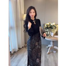 批发新中式国风改良旗袍裙黑色丝绒刺绣连衣裙女<b class='q'>秋</b>冬新款气质显瘦长裙
