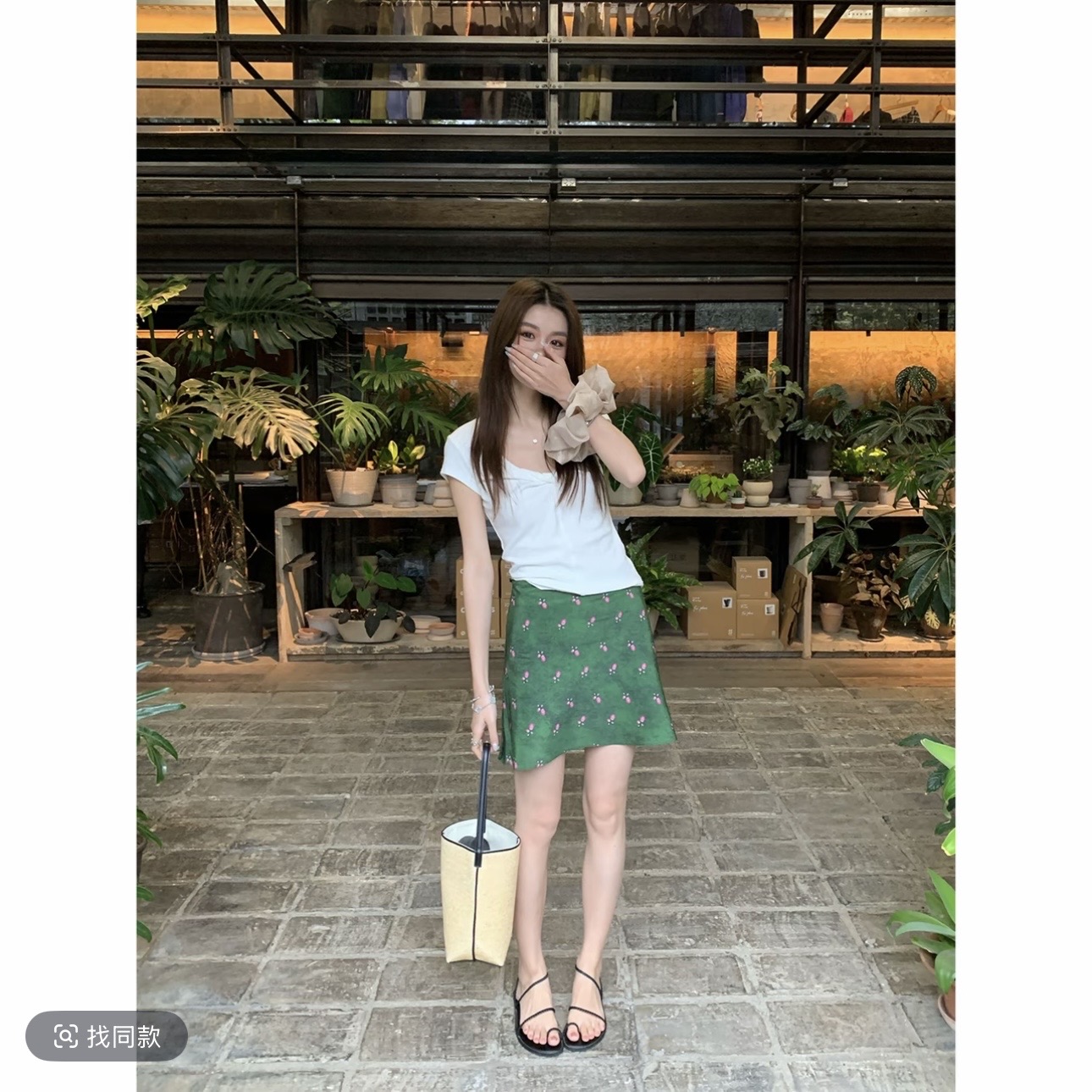 브리즈번 사람들 면 사람들 실크 뽕나무 누에 실크 낭만주의 레트로 꽃무늬 부드러운 느긋한 A라인 스커트 V넥 맨위