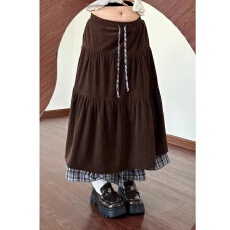 批发微胖mm日系复古咖色灯芯绒半身裙女秋冬加厚双层拼接格纹蛋糕长裙