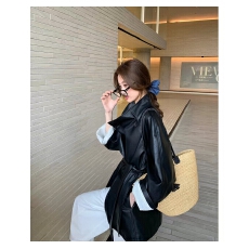批发设计高级感炸街复古西装皮衣外套秋季系带皮衣网红上衣城市机能风