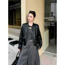 批发实拍高端短款<b class='q'>皮衣</b>外套女2026春秋季新款港风显瘦立领小个机车夹克