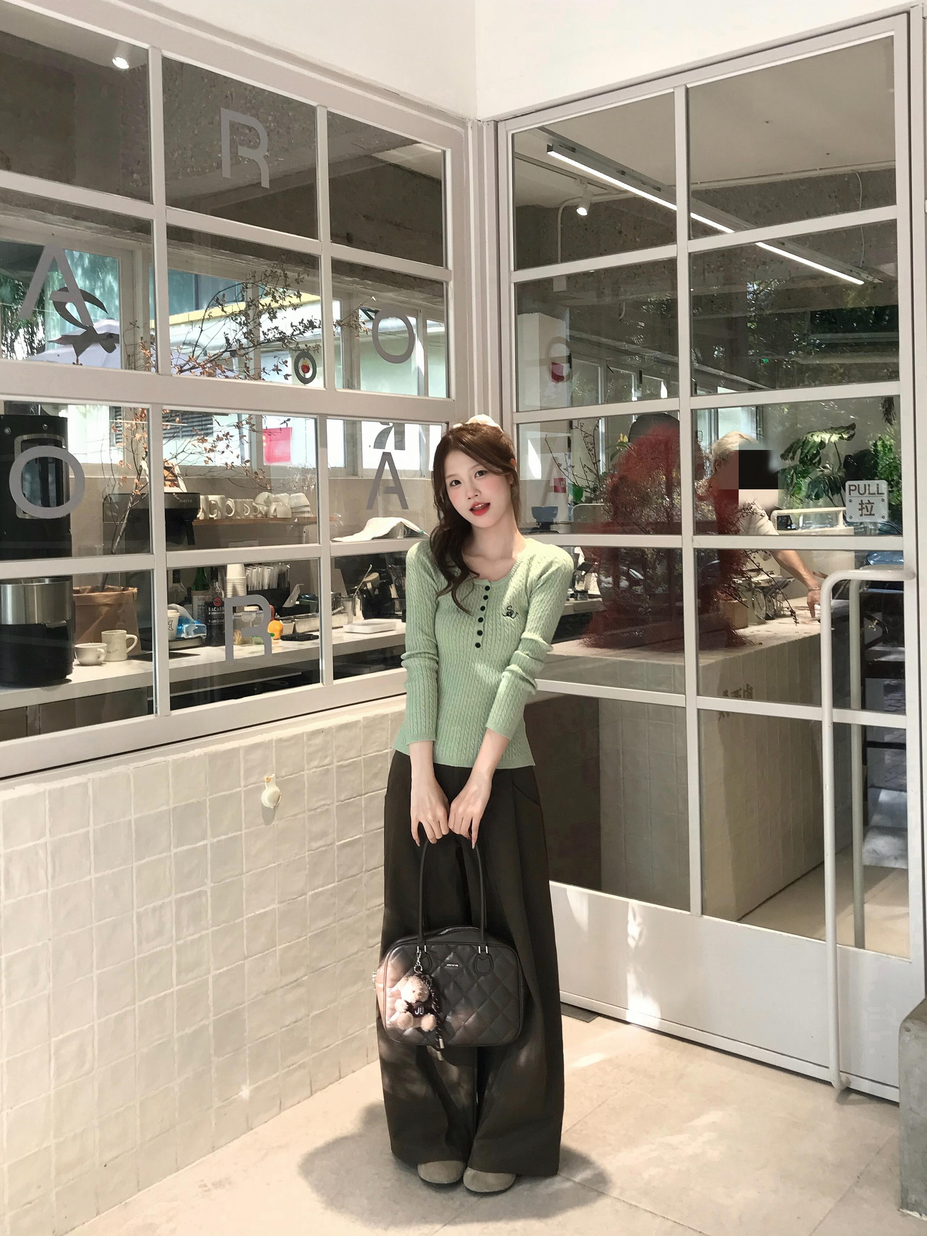insliisa 레트로 헨리 칼라 긴팔 니트 스웨터 여성 한 부서 이른 봄 새로운 고급 센스 한 부서 짧은 맨위