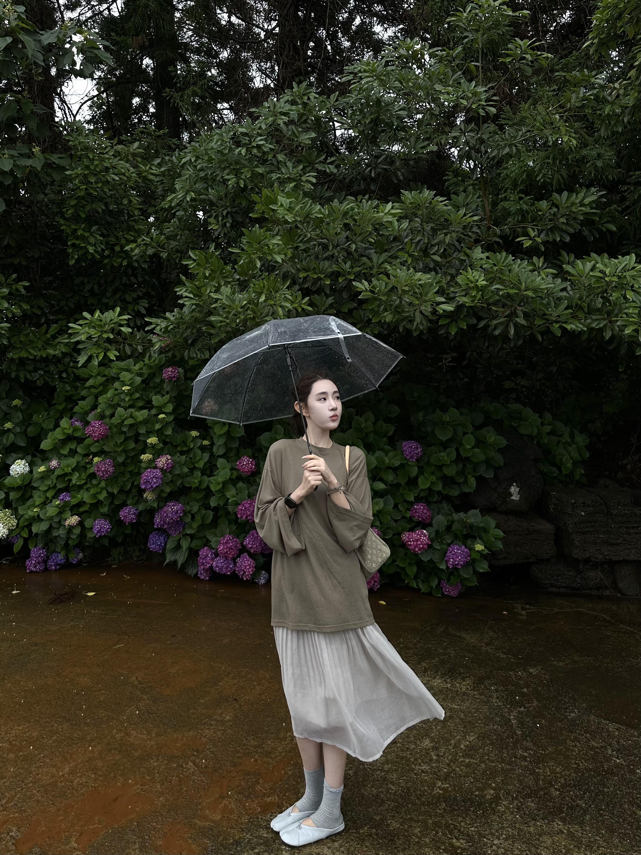 아메리칸 얼음 실크 긴팔 자외선 차단 티셔츠 여성 여름 얇은 스타일 루즈핏 외부 가져 가라. 에어컨 블라우스 느긋한 바람 에어컨 셔츠 맨위