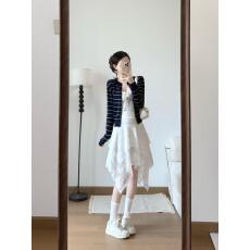 批发LUU桃喜儿/白色<b class='q'>不规则</b>蕾丝<b class='q'>半身裙</b>女夏设计感a字短裙小众宽松裙子X