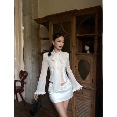 批发法式气质米白色<b class='q'>雪纺衫</b>性感<b class='q'>微</b>透花瓣袖收腰长袖短款上衣<b class='q'>女</b>甜美2026