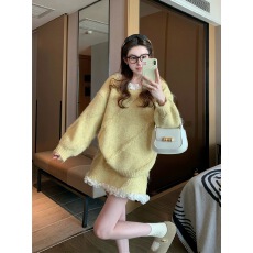批发<b class='q'>蕾丝</b>花边甜美毛衣套装2025新款秋冬加厚慵懒+时尚休闲<b class='q'>短裙</b>两件套
