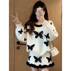 批发慵懒风气质<b class='q'>甜美</b>蝴蝶花边毛衣短裙女装2026春季新款法式绝美套装裙