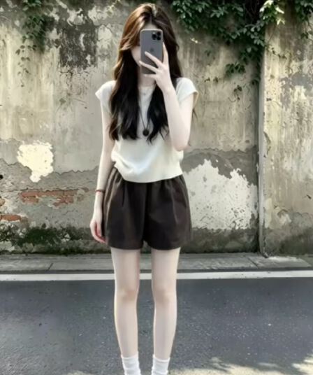 느슨함 센스 캐주얼 세트 여성 여름 외국 가스 단색 라운드 넥 작은 날다 소매 티셔츠 맨위 슬림해 보이는 하이웨이스트 반바지 트렌디