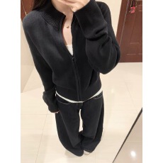 韩系穿搭黑色拉链针织开衫外套女秋季毛衣长袖上衣牛仔裤两件套