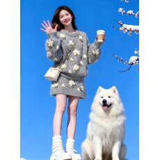 批发软糯风花朵图案针织套装女秋<b class='q'>冬</b>宽松显瘦半身裙两件套女装长袖休闲