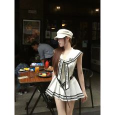 批发纯欲甜美短裙夏季收腰显瘦小众设计感学院风海军领无袖<b class='q'>连衣裙</b>女