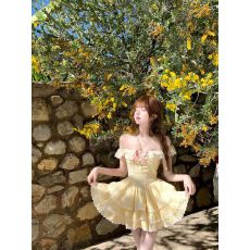 批发<b class='q'>甜美</b>夏季新款蝴蝶结收腰吊带设计连衣裙洛丽塔蕾丝小飞袖蓬蓬裙女