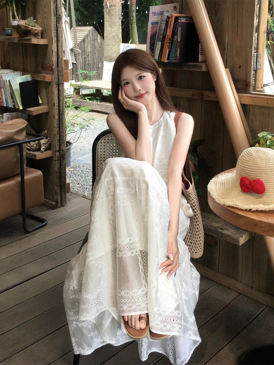 프랑스식 달콤함 자수 레이스 행침 목 조끼 여성 드레스 여름 디자인 센스 고유 한 아름다운 첫사랑 길다 치마