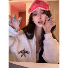 批发<b class='q'>韩版</b>连帽印花开衫外套女