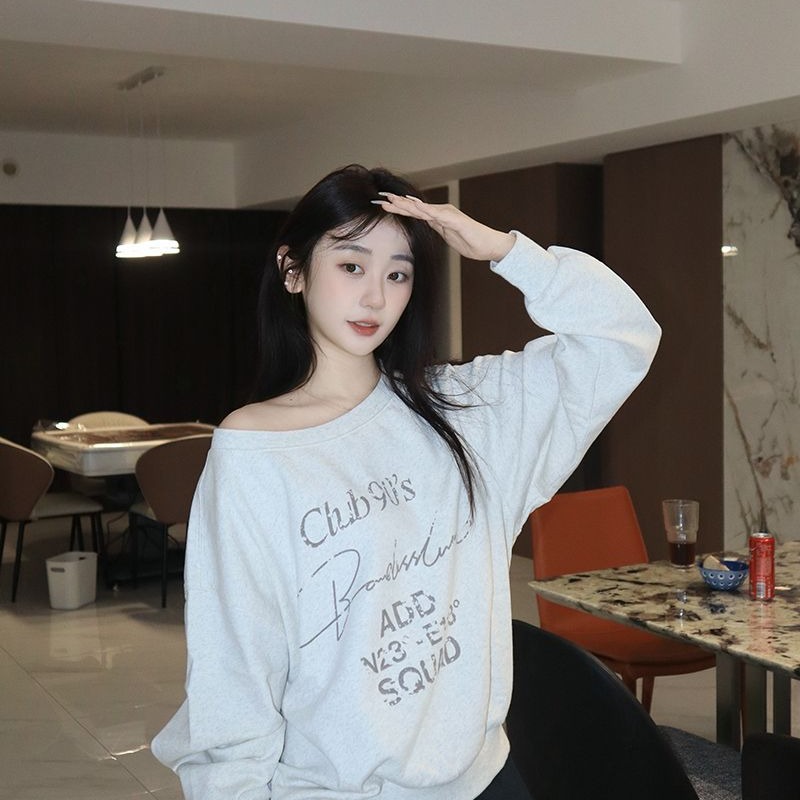 아메리칸 레트로 프린트 비스듬한 어깨 후드티 여성 루즈핏 맨위