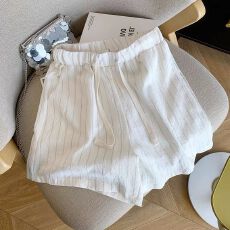 批发原版面料特<b class='q'>大码</b>300斤条纹休闲阔腿短裤子女百搭2026新款