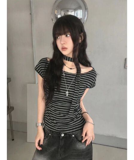 원본 컬러 짜임 기사 여름 한 부서 디자인 센스 스트라이프 허리 수축 반팔 몸매 가꾸기 티셔츠 맨위 여성