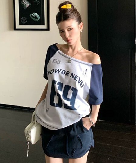 원본 품질 아메리칸 루즈핏 배색 알파벳 비스듬한 어깨 운동 짧은 이동 반팔 티셔츠 여성