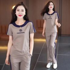 批发休闲<b class='q'>运动</b>服套装女夏2026新款<b class='q'>时尚</b>休闲薄款圆领短袖宽松显瘦两件套