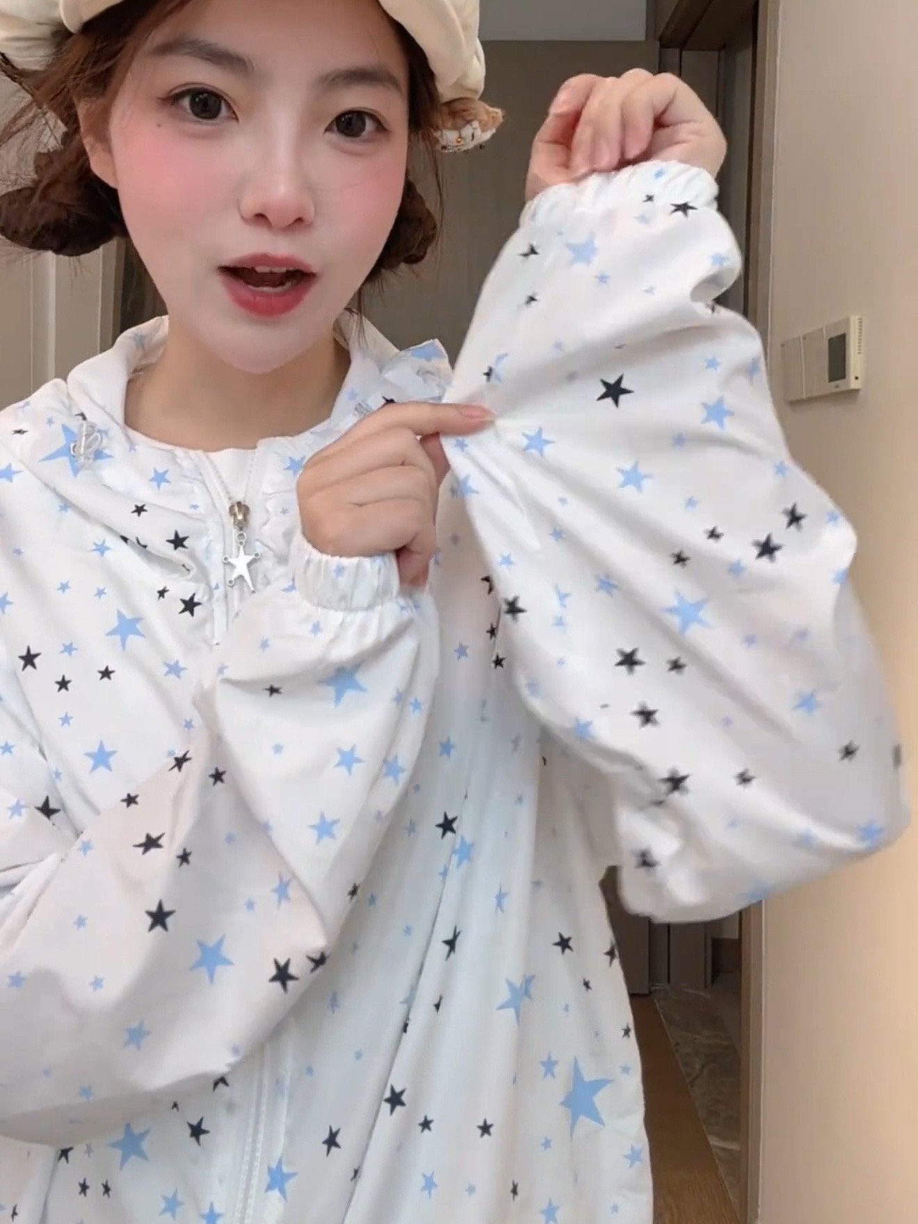 원본 솜씨 원본 원단 전체 인쇄 도트 무늬 지퍼 자외선 차단 외투 루즈핏 여성