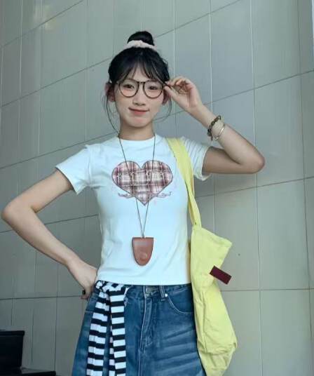 아메리칸 레트로 프린트 몸매 가꾸기 허리 수축 반팔 티셔츠 여성