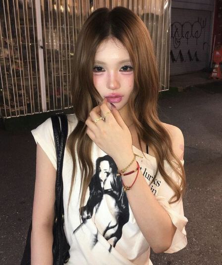 아메리칸 레트로 순면 비스듬한 어깨 프린트 반팔 티셔츠