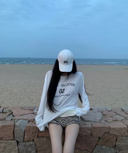 21 순면 한국 스타일 새로운 프린트 긴팔 티셔츠 여성 루즈핏 라운드 넥 맨위 여성